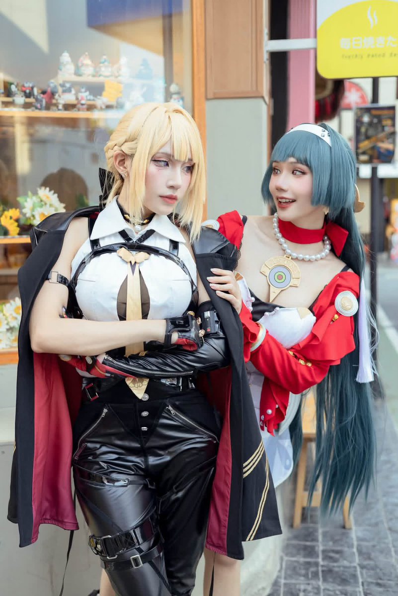 7Takky's tweet photo. ✨Shopping time with my bodyguard ✨

Zenless Zone Zero  
Astra Yao : Takky tukkung 
Evelyn Chevalier : @yujeenacid 

📷 XION. | Net Snap 

#zzz #ZenlessZoneZero #zenlesszonezerocosplay #evelynchevalier #AstraYao https://t.co/iCK5Be5kFc