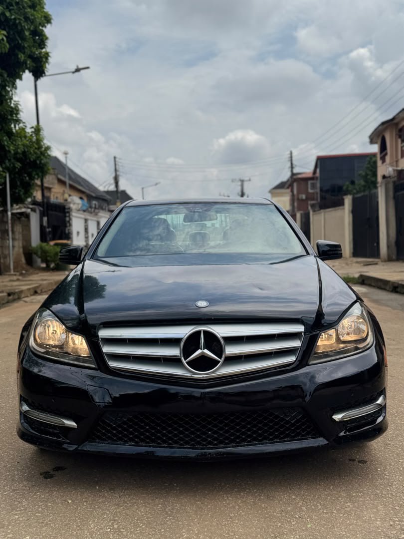 Lean_Autos's tweet photo. Registered
2013 Mercedes Benz  C300
Everything Neat 
No single fault

🏷️ N8.5 Million
📍 Lagos

☎️  https://t.co/tJnLCTXYsu https://t.co/VQS2G8Qknp