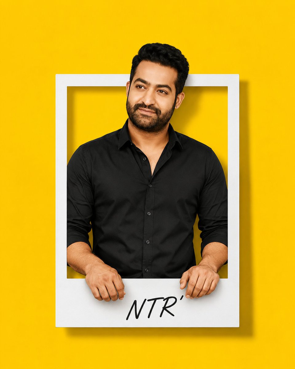 alluRamu19's tweet photo. TFI HEROS 🤩❤️
@alluarjun @tarak9999 @AlwaysRamCharan #Prabhas
#RAAKA #RC13 #Fauji #dragon https://t.co/ivm615DzNJ