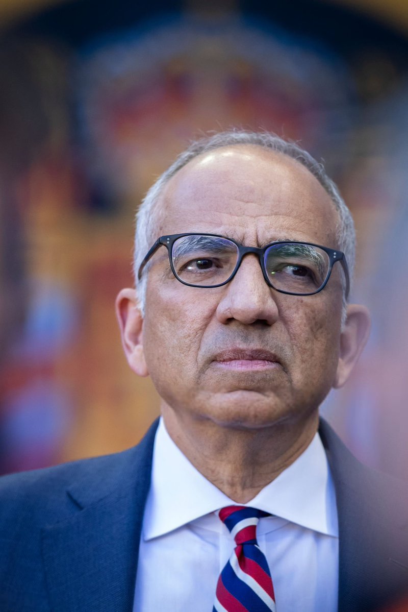 ActuFoot_'s tweet photo. 🚨🚨 CARLOS CORDEIRO, CONSEILLER PRINCIPAL DE GIANNI INFANTINO À LA FIFA, A DÉMISSIONNÉ SUITE AU PROJET DE VENTE DE PARTS DE LA COUPE DU MONDE !!!! 👋

Il a déclaré : 

« En tant que conseiller senior du président de la FIFA, ancien banquier et FAN DE FOOTBALL À VIE, JE NE PEUX PAS RESTER LES BRAS CROISÉS.

C’est une mauvaise affaire pour les associations membres de la FIFA, une mauvaise affaire pour le football, et une mauvaise affaire pour l’avenir à long terme du sport. »

🗞️ @JacobsBen