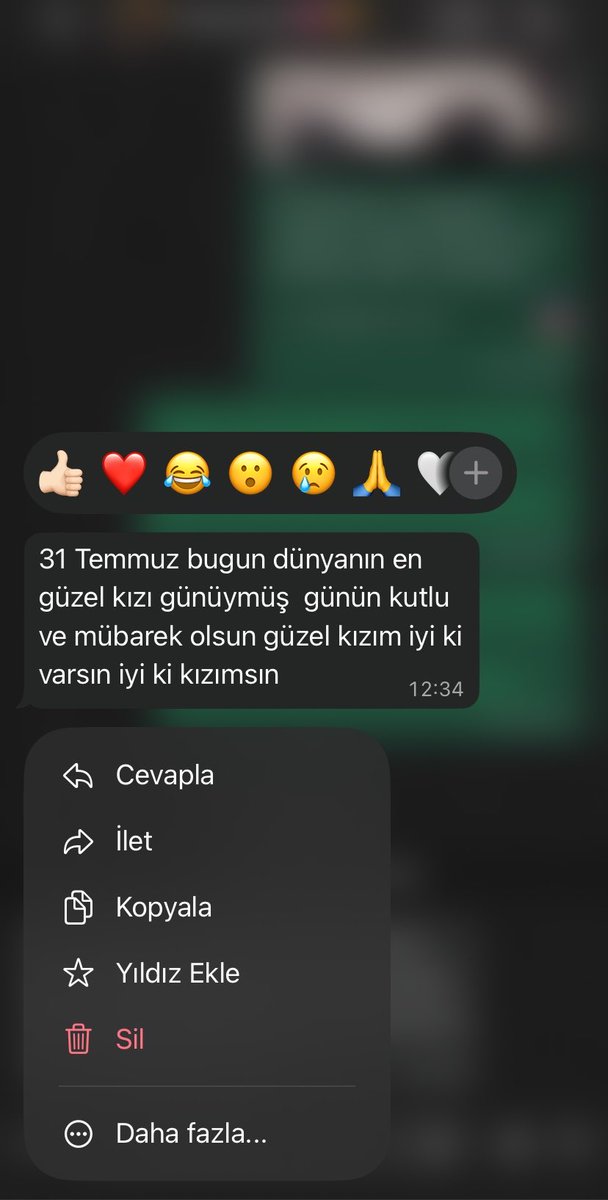 _zeynnp_'s tweet photo. bu adamın sevgisi dünyaya bedel iyi ki https://t.co/GCwWcyokwR