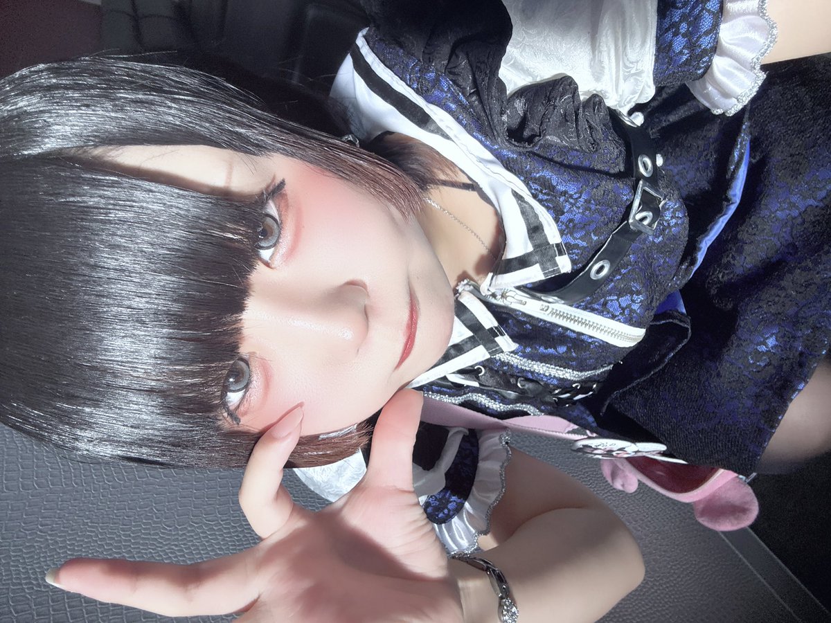 rem_Depravity's tweet photo. いますん -22時半☆⩊☆
ハーフツインと自撮りが下手すぎてなにも見えなくて困り、 https://t.co/vEFeO777ua