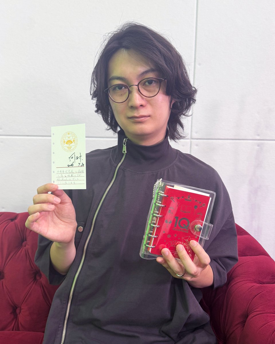 qk_10th's tweet photo. ／
📢河村拓哉からメッセージが届きました✨
＼

QuizKnock10周年記念展は現在福岡会場で開催中です。
展示内に設置されたスタンプと共に、「カスタム手帳」にあなただけの思い出を記録してくださいね！

#QuizKnock10周年プロジェクト はまだまだ続きます！
ぜひフォローして最新情報をチェックしてください