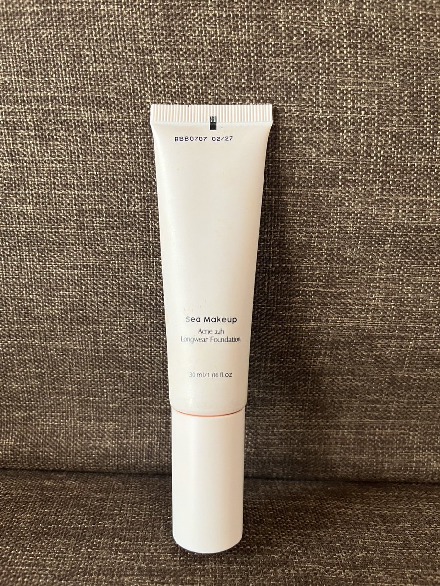 glramou's tweet photo. PRELOVED WTS
Sea Makeup Acne 24h Longwear Foundation shade “snow cone” light - cool undertone

💰 22K
📍dom jkt
🍊co oren free ongkir

detail bisa dm/wa di bio yaaa

wts wtb preloved skincare makeup make up #zonauangㅤ #zonajajan https://t.co/rbqnifsl04