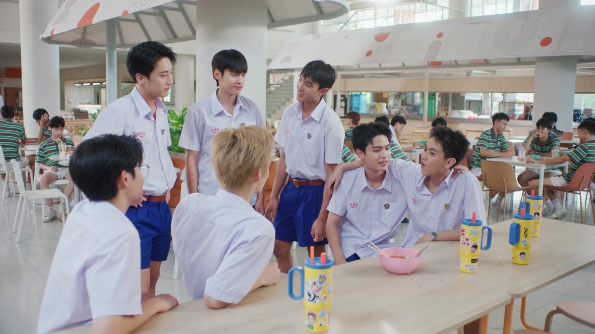 MakeItRight2026's tweet photo. มีคนกำลังสับสน... และมีคนกำลังจับพิรุธ  เรื่องราวจะเป็นยังไง คืนนี้รู้กัน🤫

ซีรีส์ Make It Right 2026 | รักออกเดิน 2026 
📍คืนนี้ เวลา 20.00 น. รับชม Uncut Version ที่แรก ทาง Viu เท่านั้น
📍และวันเสาร์ เวลา 22.30 น. ทาง ช่อง9กด30

MAKE IT RIGHT HEART

#MIR2026EP3 https://t.co/kP12yOi8zo