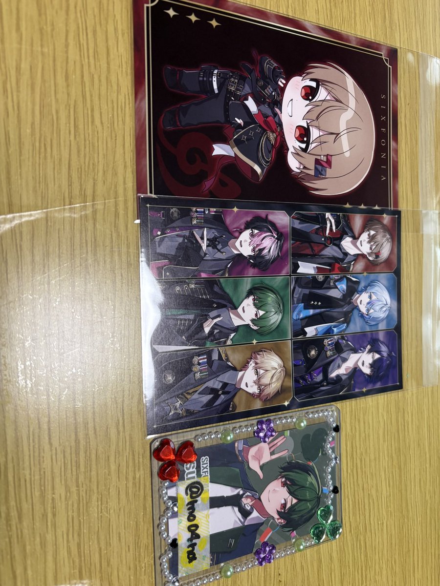 mo04na's tweet photo. 【交換】シクフォニランダムチェキ アニメイト特典

譲】🩵・❤️・💛・🩷

求】3枚目

コンプ目的の為求印は各１のみ
最優先含む方、まとめての方優先

アニメイト特典は💚・💜との交換のみ
💚さん最優先

郵送交換のみ
検索からでもお気軽にお声がけ下さい。

 #シクフォニグッズ交換 https://t.co/dVFC4o9VNb