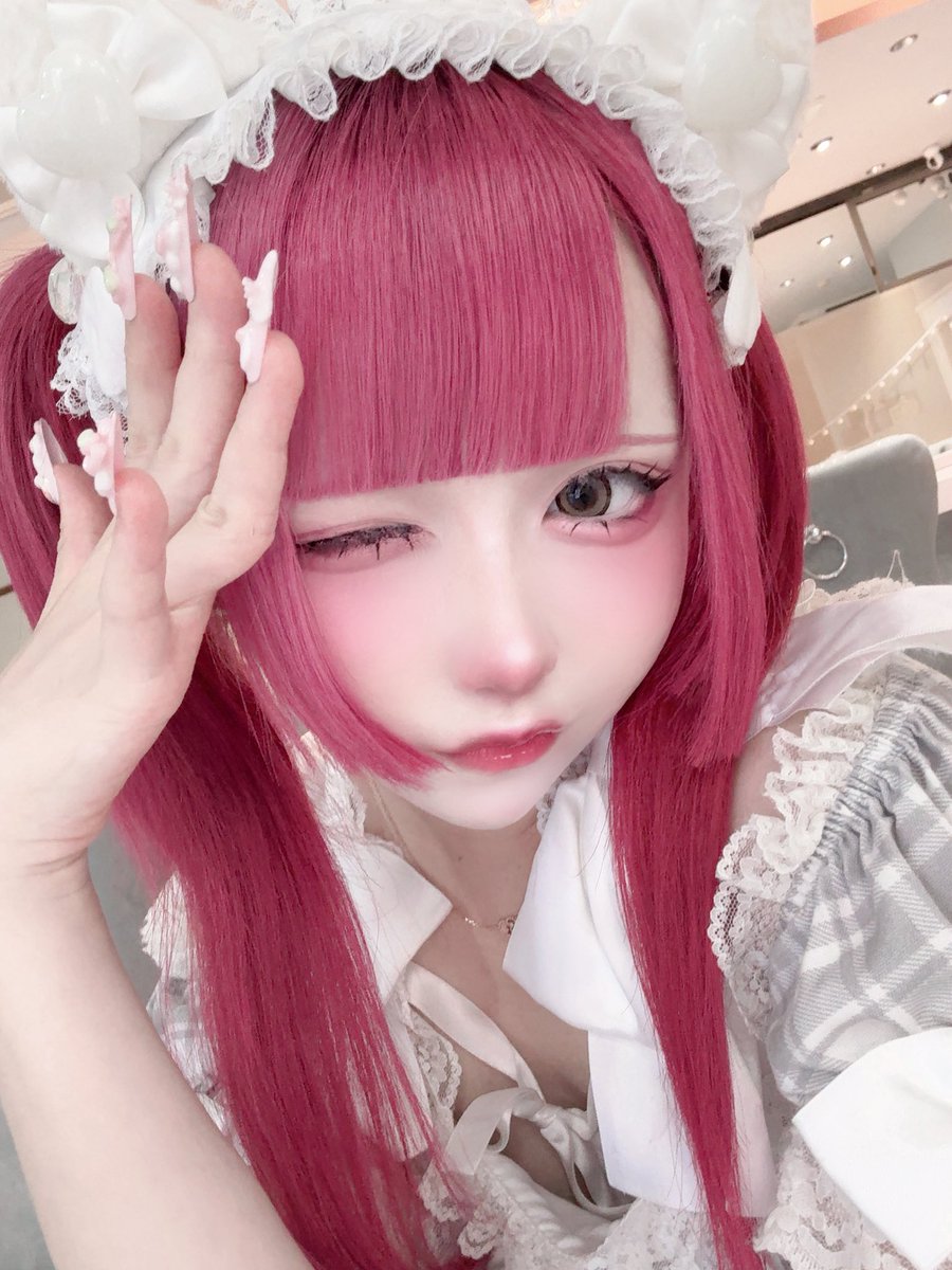 _Qwzq's tweet photo. 前髪切りすぎた https://t.co/lNfjaY5gKw