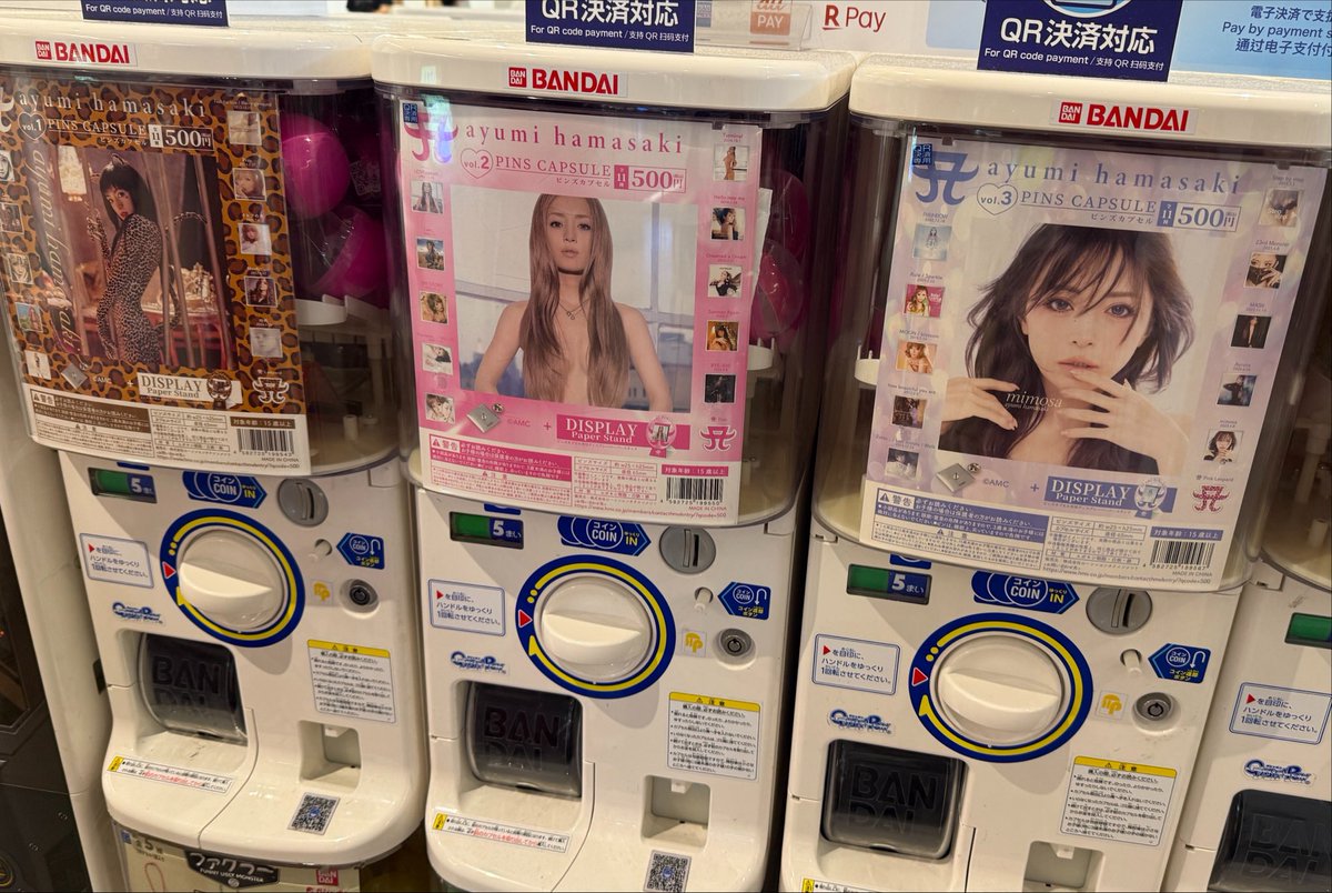 c0c0ayu's tweet photo. お台場で見つけて1回ずつ回してきた！ https://t.co/CwRLeWZyAR