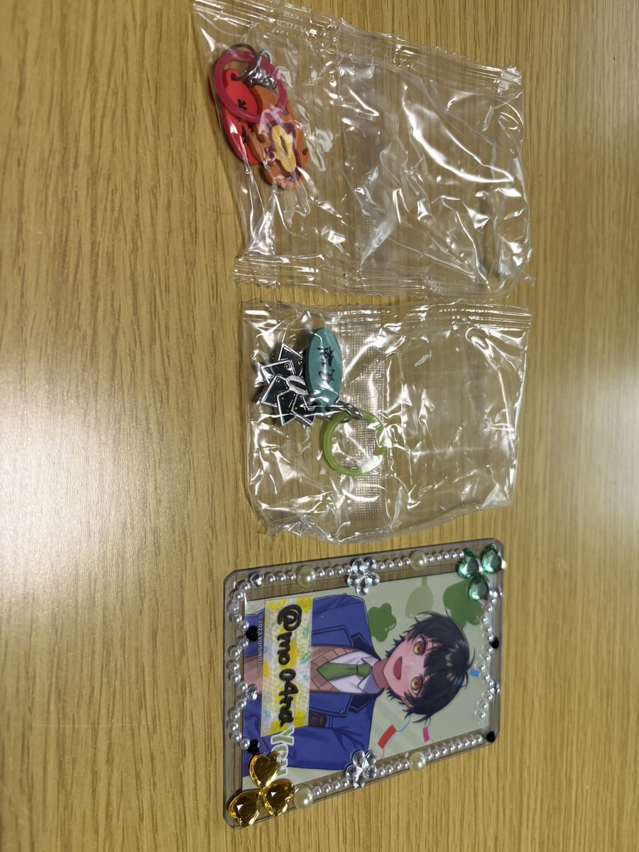 mo04na's tweet photo. 【交換】鬼滅の刃  カプセルトイ
日輪刀めじるしマスコット

譲】煉獄杏寿郎・不死川実弥

求】冨岡義勇

郵送交換希望のみ
検索からでもお気軽にお声掛けくださいませ🙇‍♀️ https://t.co/bFnlRLSTKD