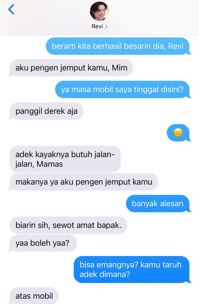 mielrosee's tweet photo. pondphuwin two tweets au, hamimrevi
; what if, bapak Hamim &amp; ayah Revi yang banyak tingkah waktu adek Aldenio udah lahir. https://t.co/tTx5DULa0f