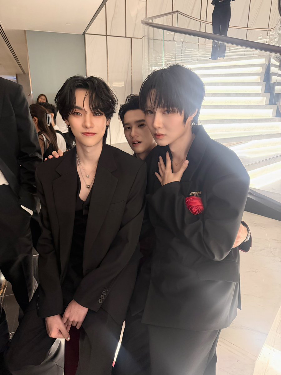 whaytunule's tweet photo. เป็นลูก 1 ครั้ง เป็นลูกตลอดไป เอ็นดูอ่า ฟีฟ่าเป็นครอบครัวบัวเมืองกมกมนี่นา 🫳🏻🤍

#ครอบครัวบัวเมือง
#KengNamping #Fifa_th https://t.co/Wb8k4G1AGk