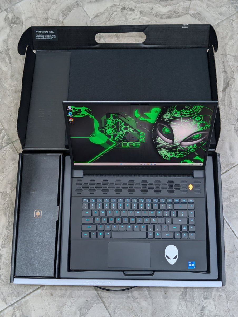 Maxyweb3's tweet photo. Boxed
ALIENWARE M16 R1
16" 165HZ QHD Display
Intel i7-13700HX
16GB RAM | 1TB SSD
8GB, NVIDIA RTX 4070 Graphics
AlienFX RGB Keyboard
Boxed with Charger
🏷N2.4m
🚛Free Delivery https://t.co/0q8pyEj5w7