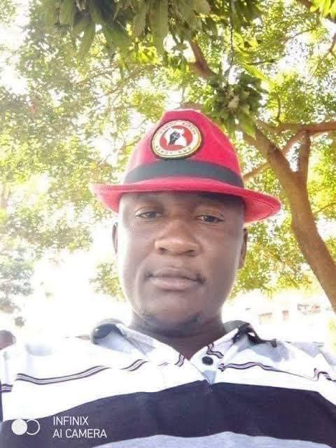 Ntalebrian22's tweet photo. Finally after close to six years under detention without trial, 9 comrades Yasin Ssekitoleko aka Machete, Kalanzi Sharif, Kintu Abdallah, Gibusiwa Abdukarim, Musa Kavuma,  Joseph Muwonge, Jimmy Galukande, and Patrick Mwase are due to be released today after taking a plea.

Welcome back banange. Obusibe bugwa.