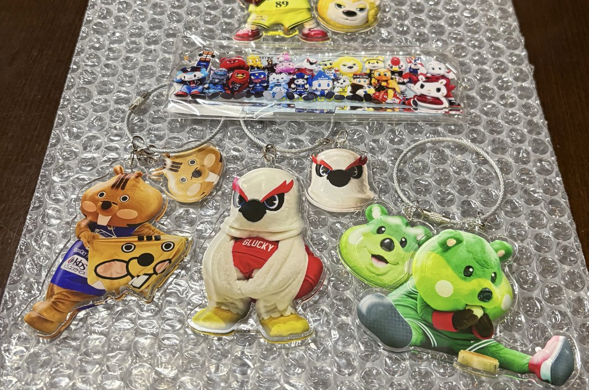 5ae_jzy's tweet photo. 届いたかわいい🫶🏻ジャンボくんとルークは似たようなグッズ持ってるから今回は。。このピックかわいすぎて初めてお迎え💚 https://t.co/eN3HoEip0L