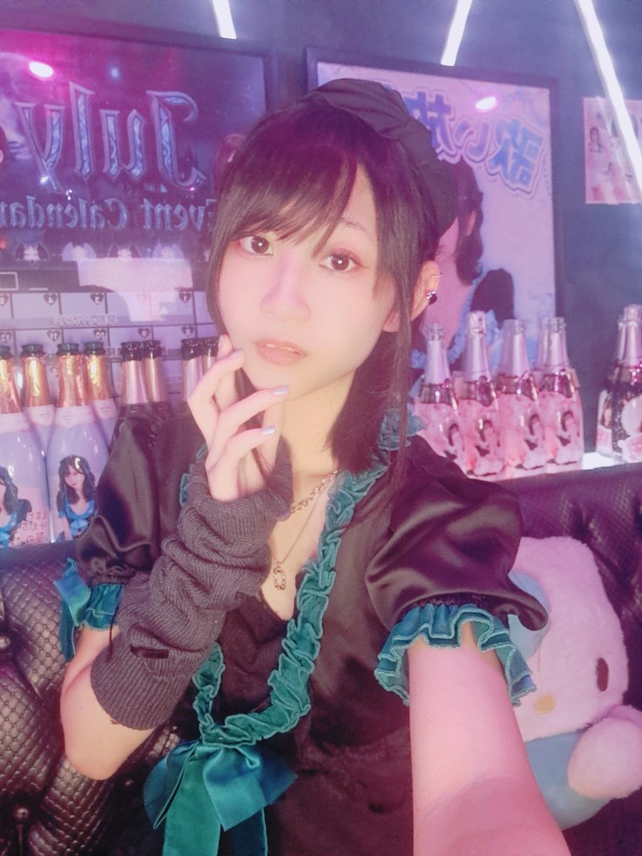 komugi_1114's tweet photo. インしました！19:00~22:00
久々の2部でございます🌃

新たな出会いがあるといいな😌𓈒𓏸
@outoakuma  #コンカフェ https://t.co/XzKS538JTd