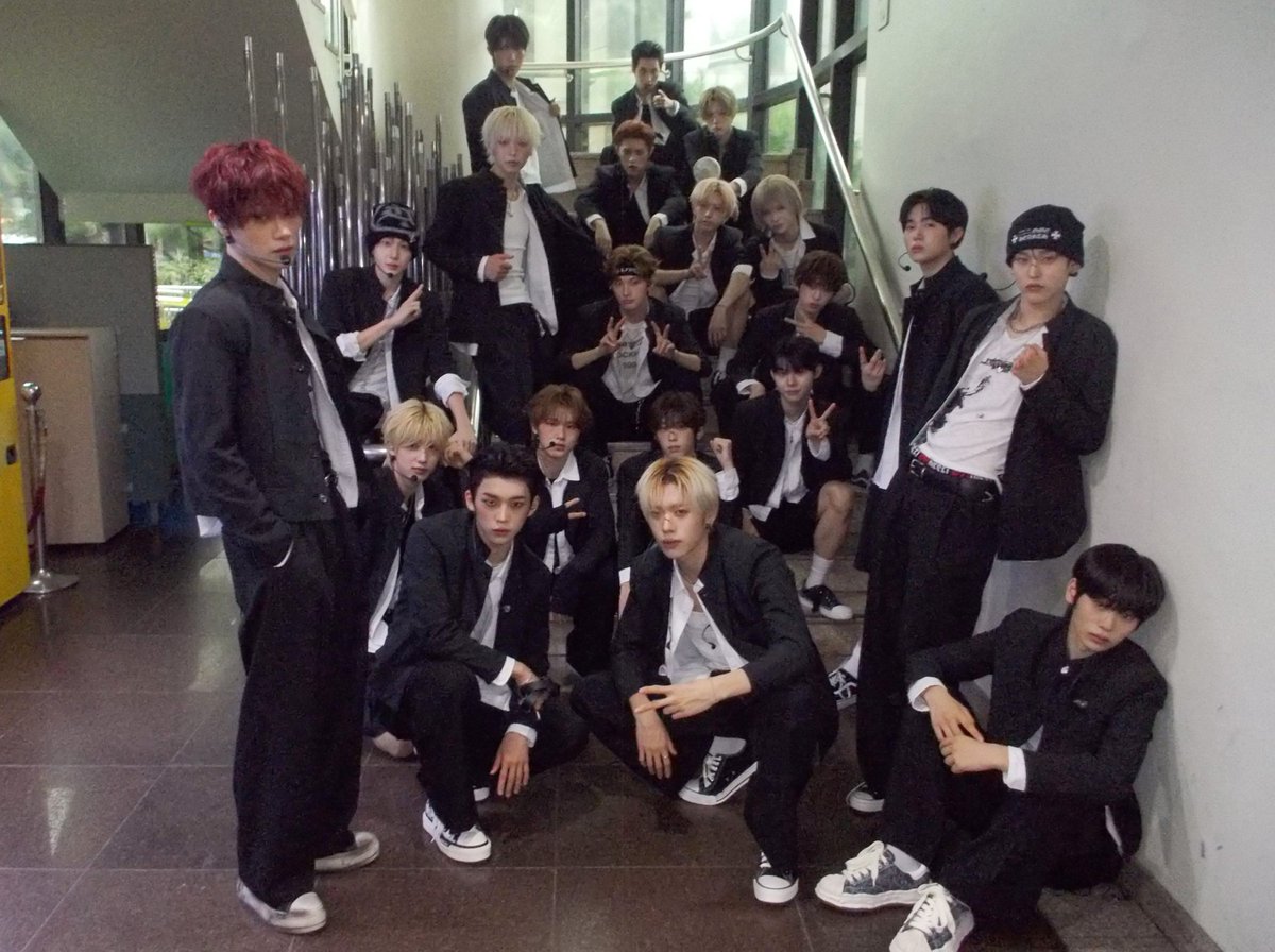 idntt_cosmo's tweet photo. 🚲 260731 #find_BEHIND

함께한 순간들이 우리가 되는 과정

#idntt #아이덴티티 
#Kids_Return #itsnotover https://t.co/7A0QHBMTNj
