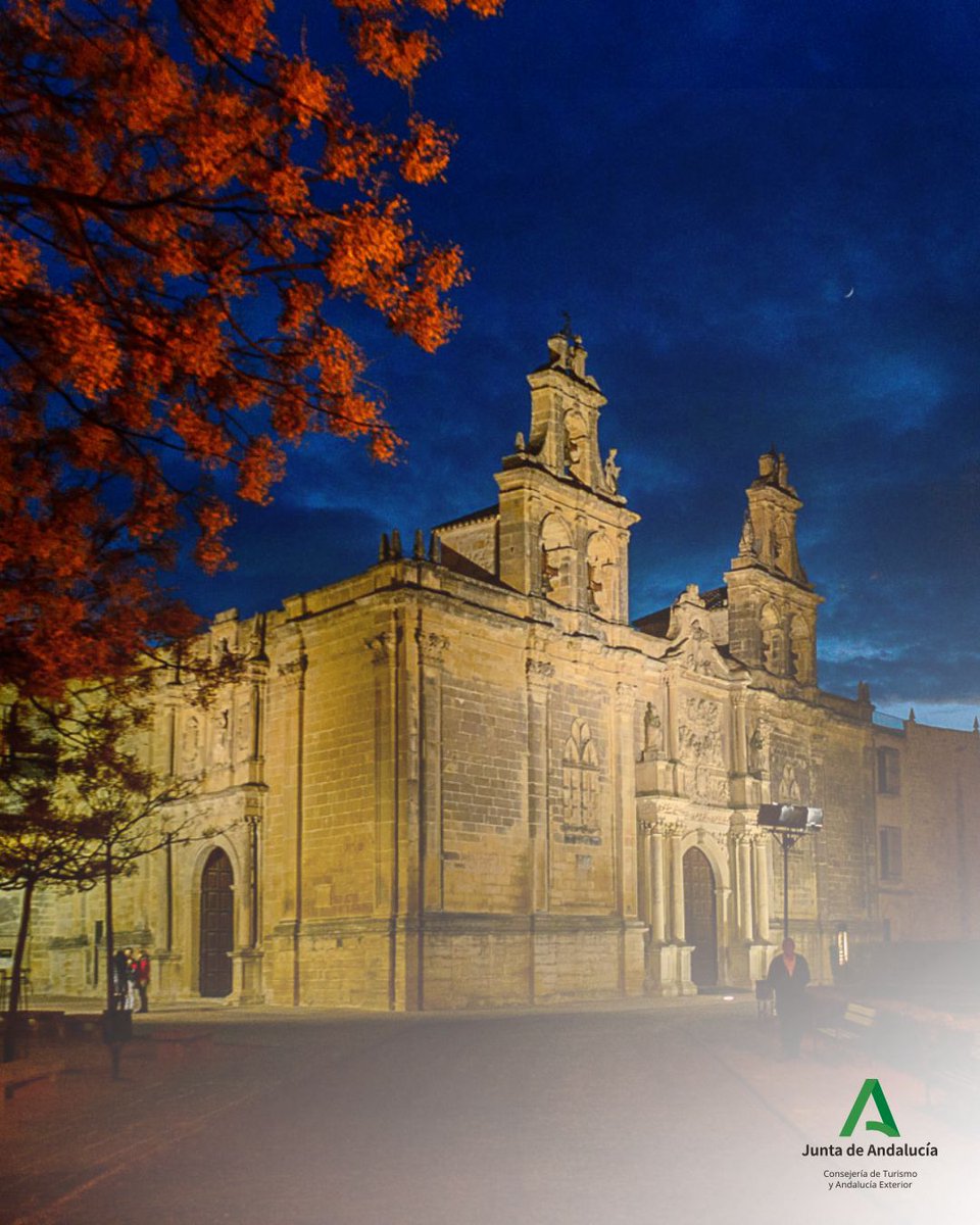 TurJaenAsoc's tweet photo. 🌙✨ Verano en Úbeda.

Cuando cae el sol, la ciudad renacentista se transforma… Y es el mejor momento para descubrirla. 💛

Planifica tu escapada consultando nuestro directorio de alojamientos y actividades.

https://t.co/FyJag4gVpY
#AndalusianCrush #ViveAndalucía https://t.co/3cZ1r68eJx