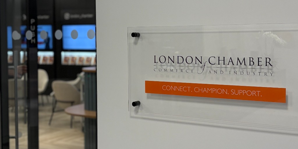 londonchamber's tweet photo. Looking ahead to next week?

Make the most of your membership by working from our exclusive Members’ Lounge. Whether you're meeting clients, connecting with members or catching up on work, you'll find a space designed to support your working day: https://t.co/ugWrfXMgSw https://t.co/Aqxnfs4O7g