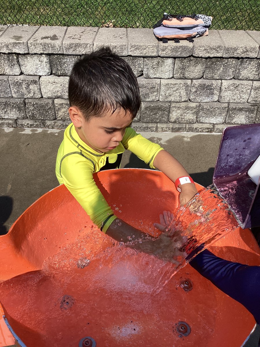 HockomockYMCA's tweet photo. 🍎✨ Now Enrolling for Fall at the Franklin YMCA Child Care Center!

We currently have openings in our:
👶 Infant (6 weeks–18 months)
🧸 Preschool (2.9–4 years)
📚 Pre-K (4–5 years)

To learn more, contact Shannon Nasuti at Shannonn@hockymca.org or 774-235-2745. https://t.co/yDCUtqwcFu