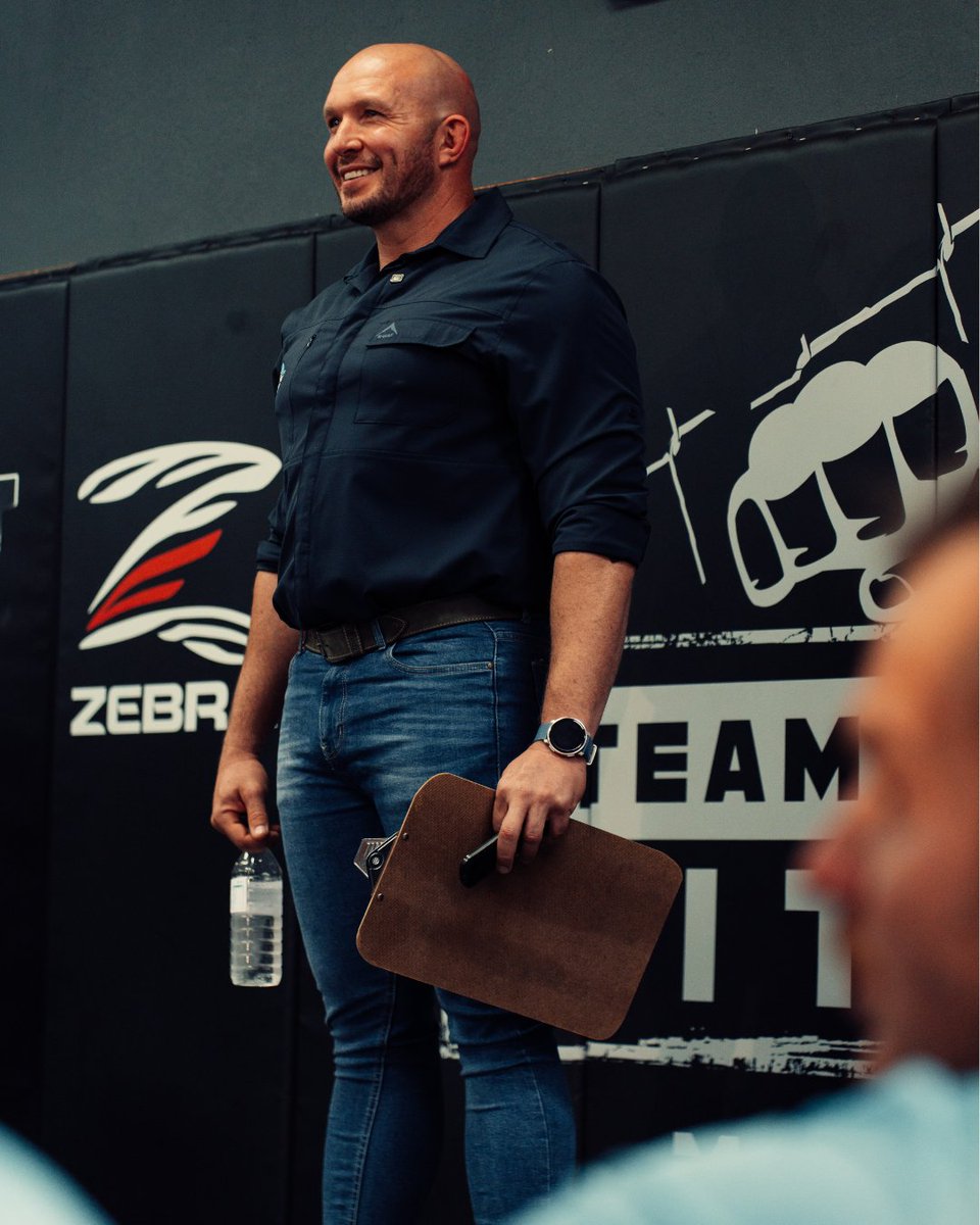 jannemanvdberg's tweet photo. Moenie uitmis nie, Coach Morne gebruik sy tydjie saam met die nuwe Boere en stel nie teleur nie 😁 https://t.co/vCRvpl9rAJ