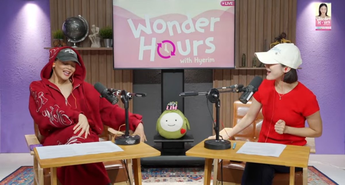 LuminaLondon_bs's tweet photo. ▶️YOUTUBE▶️
Wonder Hours Radio Show with BLACKSWAN member Nvee

Watch The Full Interview below!

#BLACKSWAN #블랙스완
#Blackswan_Nvee https://t.co/me8vo87MZs