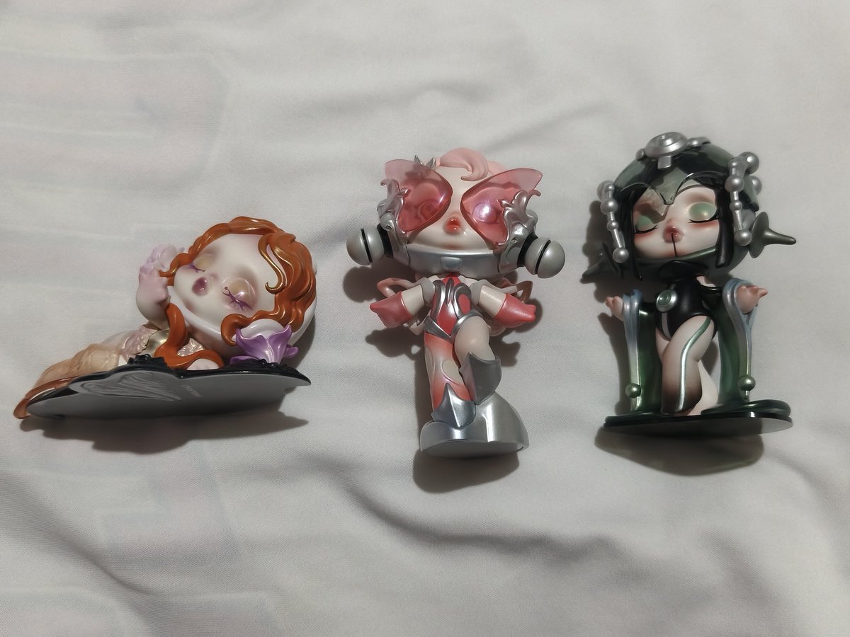 joyulcartz's tweet photo. #joyulapags
wts lfb ph popmart chase set sp

Take all 3 for 1k skullpanda
- submerged wreath from petals in four acts
- ecstasy from sound series
- serenity from sound series

badly need space sa bahay
📍cubao https://t.co/Kreg43UIDd
