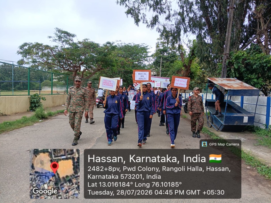 Dte_kargo's tweet photo. As part of the nationwide #TBMuktBharatAbhiyan, 15 Karnataka Battalion, NCC Group Mysuru, collaborated with the District TB Officers of Hassan and Chikkamagaluru to conduct TB awareness lectures at various colleges across both districts. The initiative witnessed the active participation of NCC cadets and PI Staff, promoting awareness on TB prevention, early diagnosis, and treatment, and reaffirming our collective commitment towards a TB-Mukt Bharat. 🇮🇳

#TBMuktBharat #NCC #MyBharat