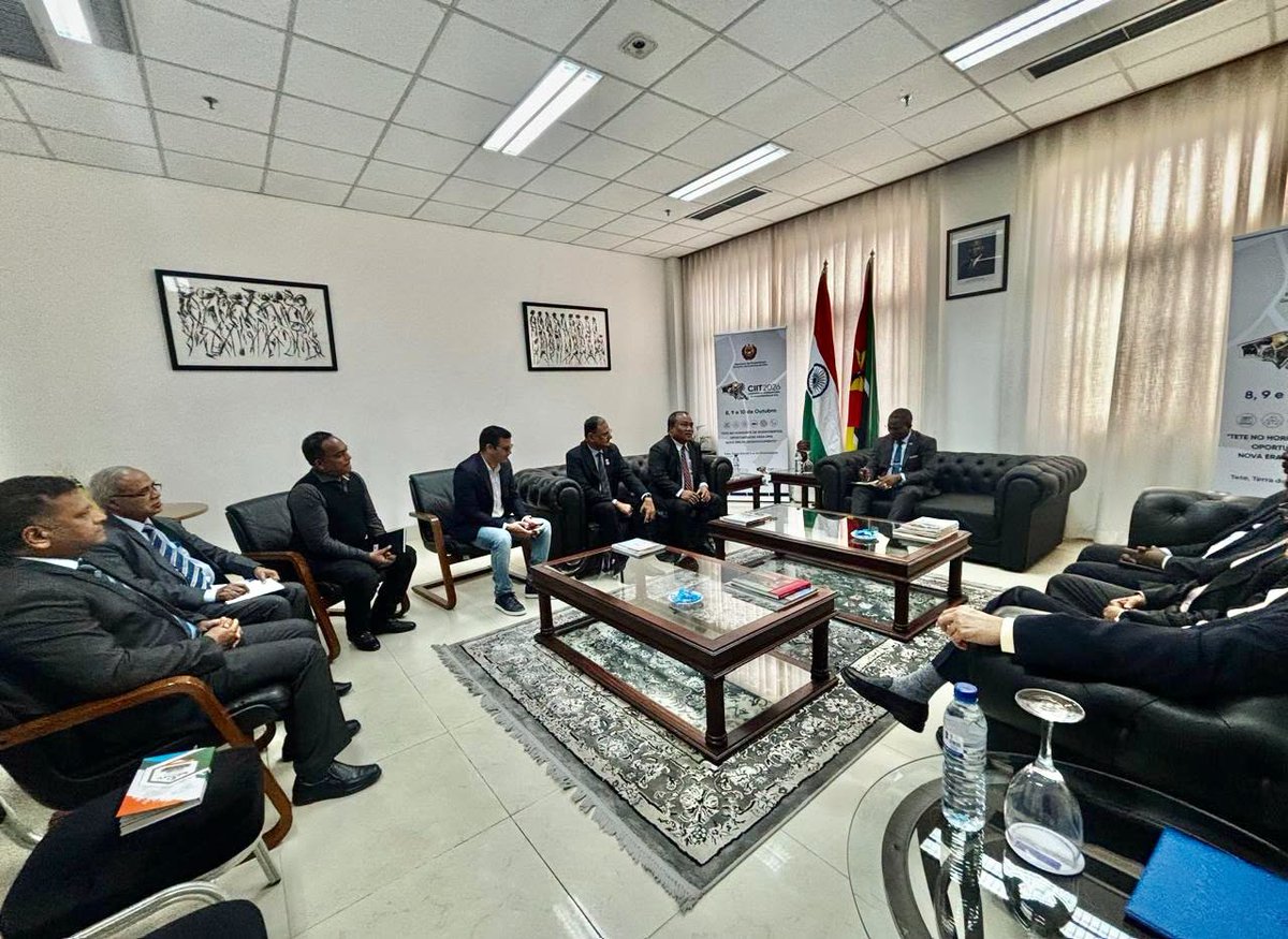 IndiainMoz's tweet photo. With Hon’ble Governor of Tete province (31 July 2026)

Discussed investment opportunities in Tete and Indian participation at the forthcoming international investment conference in Tete on 8-10 Oct 2026.
India already has substantial business presence in Tete. 

#IndiaMozambique https://t.co/qmWsM6U3iY