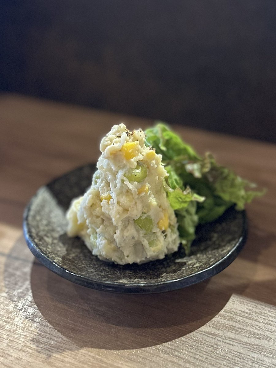 draco93ryu's tweet photo. 眼科検診なので眼鏡かけて出掛けたらあまりの見えなさにびっくり。新宿池袋歩くのめっちゃ怖かった。これは危ないと思って眼鏡を新しく作るために大泉学園に来たよ。

午前中から活動頑張ったので大好きなお店へ。お酒もおつまみもほんと美味しいんです。
@KOUJINA2 https://t.co/CZNhfq1UTJ