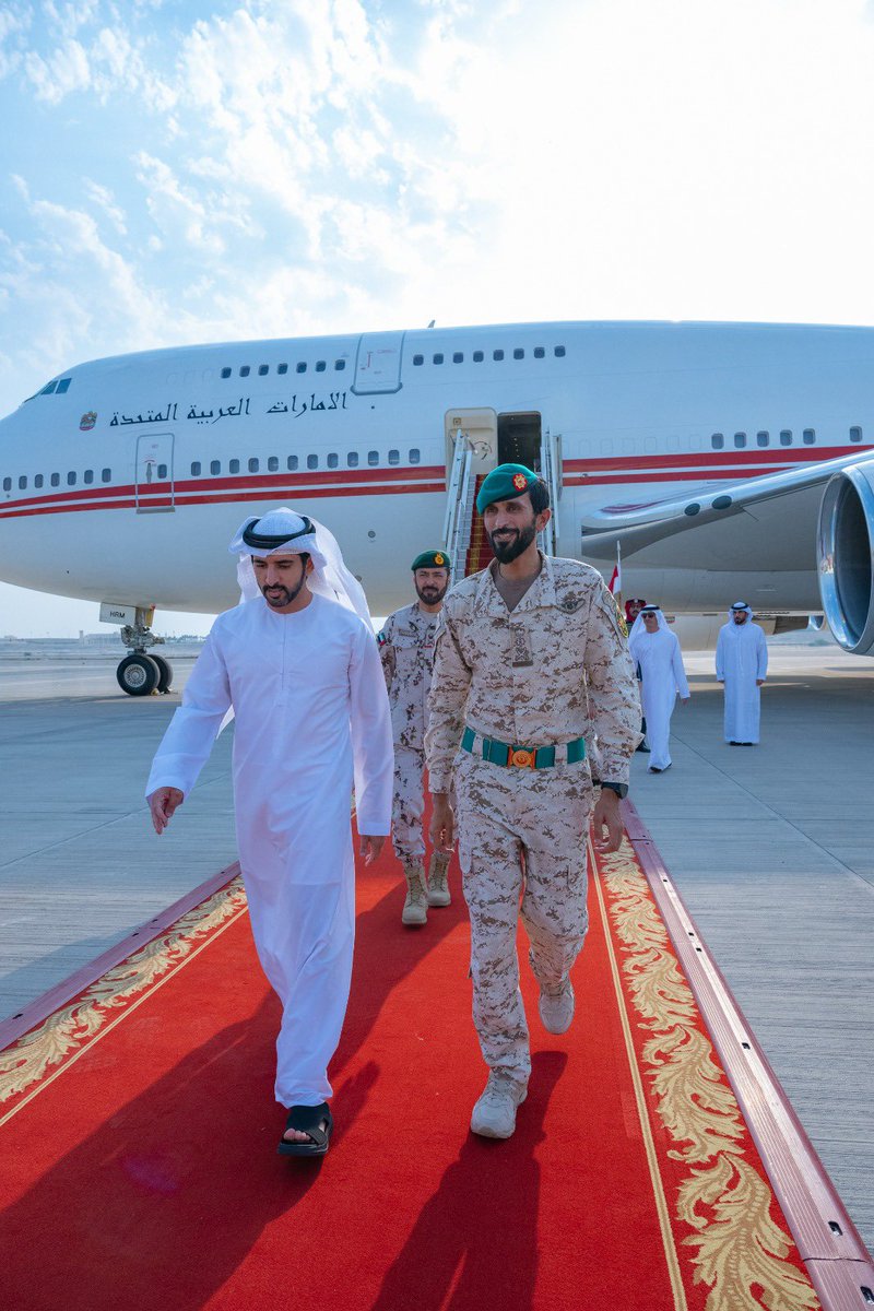 mm25187600's tweet photo. ملك البحرين يستقبل حمدان بن محمد، بحضور ناصر بن حمد وخالد بن حمد. جاء ذلك في مستهل زيارة حمدان بن محمد التي شهد خلالها التمرين العسكري المشترك "درع البحرين"، الذي تستضيفه قوة دفاع البحرين بمشاركة سرب محمد بن زايد وعدد من أشقائهم من القوات المسلحة بدول مجلس التعاون لدول الخليج العربية، ومجموعة من درع الجزيرة، ومن المملكة العربية السعودية الشقيقة.