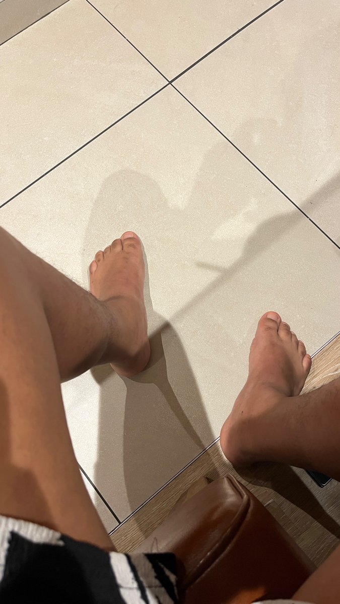 Toetally_fetish's tweet photo. How's your day going? 🦶💦 
Check out my OF account.  #feetfetısh 
https://t.co/UsfCm0aY5g https://t.co/DcqumSIDuw