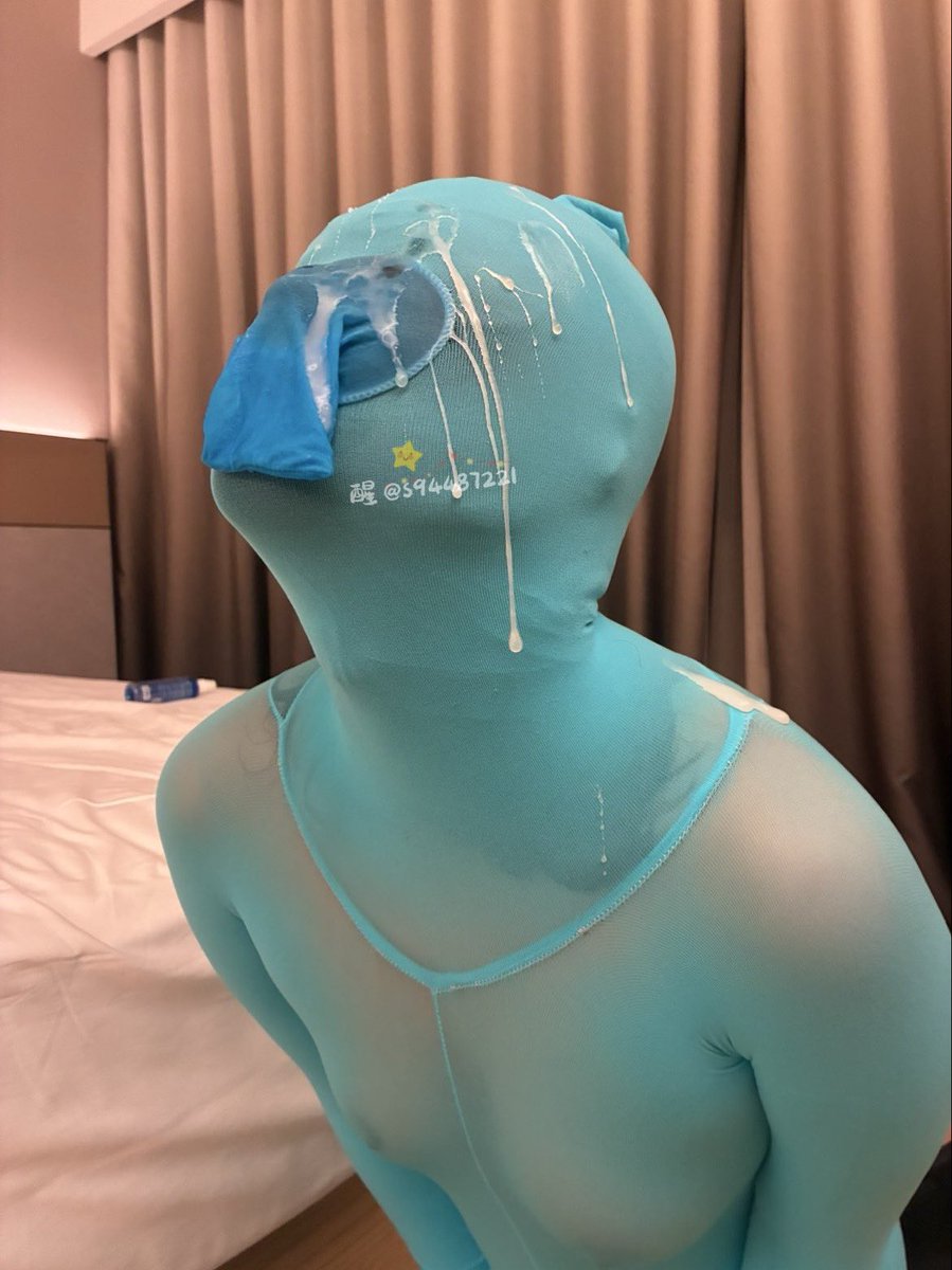 s94487221's tweet photo. 丝袜母狗高潮完就要立刻跪好迎接喷射，毕竟男生这么辛苦的让我爽了。 https://t.co/9G5KXftpVg