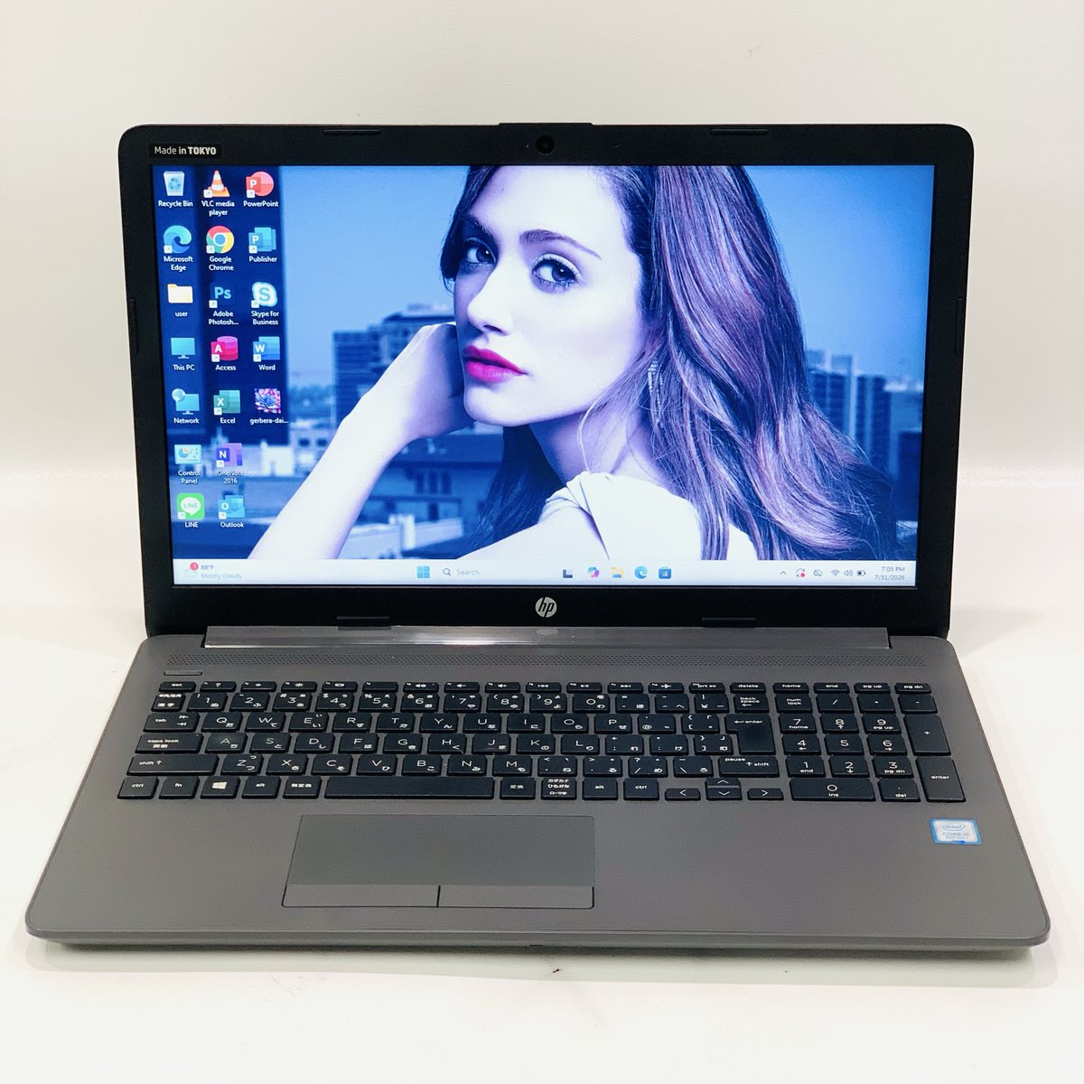 JapanAaj's tweet photo. Aランク
HP 250 G7
中古ノートパソコン
目立つキズはございません。
第8世代〜Core i5
税込価格¥19,900（代引き）
Windows 11 pro 64 bit
コア i5-8265U 1.80GHZ
メモリー8GB
SSD-256 GB
15"HDインチ／カメラ有り
Wi-Fi/bluetooth
#hp #Probook #ノートパソコン
#SSD #エイチピ

店の住所：
https://t.co/QjONutO2kH