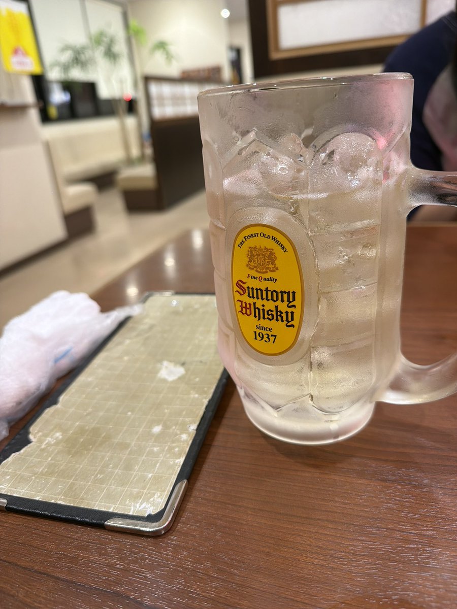 junboo_i's tweet photo. 奥さまが、今日は仕事がかなり疲れたとのことで、お寿司ですって！
ラッキー
ラッキー
ラッキー
ラッキー✌️ https://t.co/nZk2Lag4b5