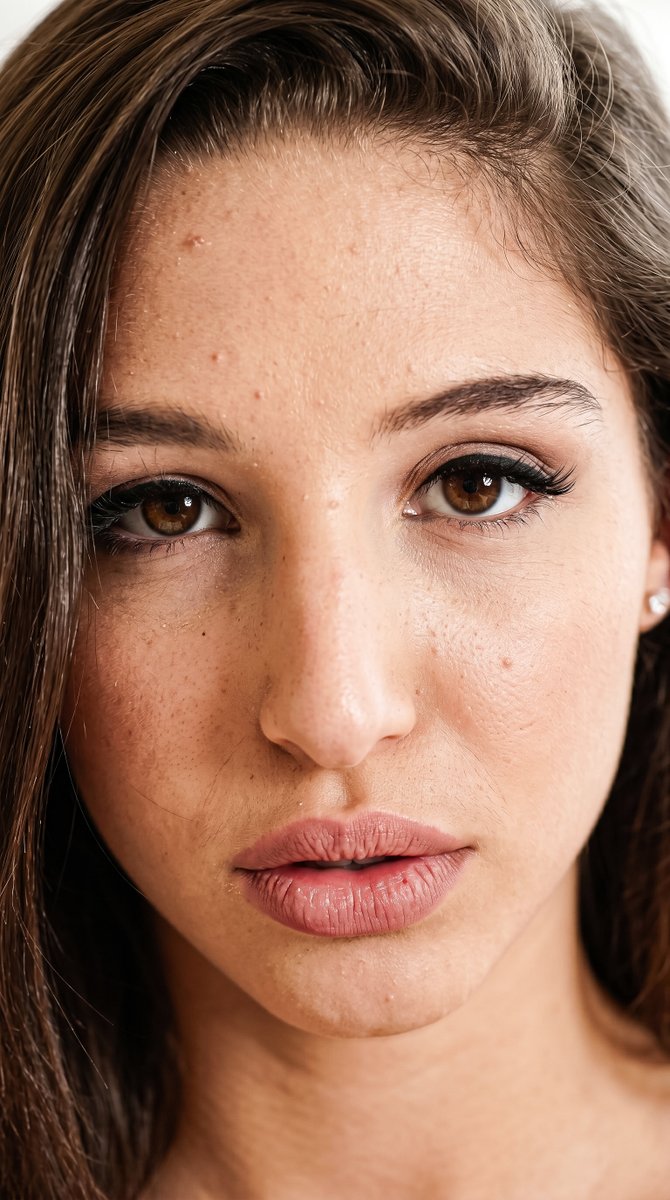 UHQ_TWEETS's tweet photo. Abella Danger https://t.co/6O1mZVsqrl