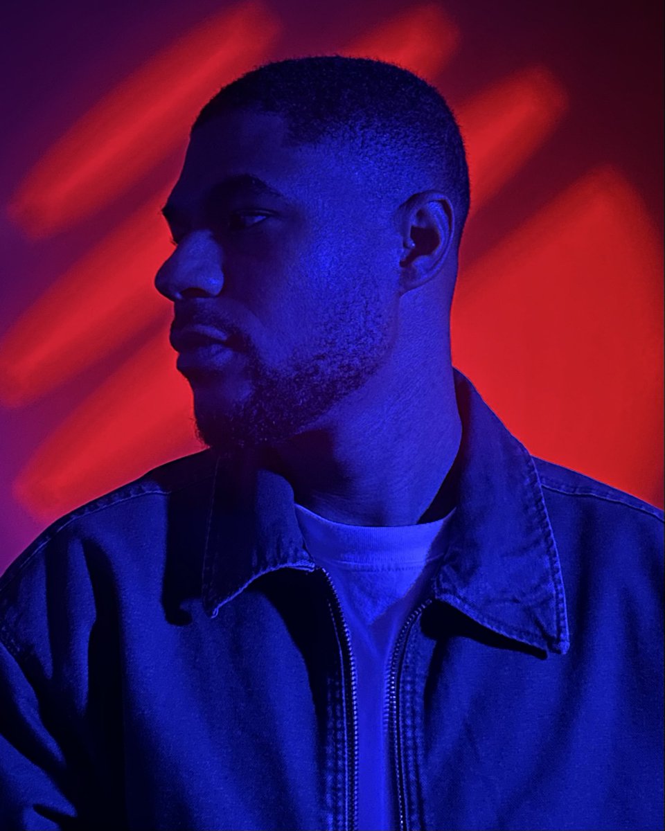 Mouzay_'s tweet photo. Every destination begins with a journey. Today, mine is finally yours. 3 songs. 3 emotions. One journey. 

OUT EVERYWHERE 
Link in bio ❤️
#LOVEINTRANSIT https://t.co/QpTUijnwjP
