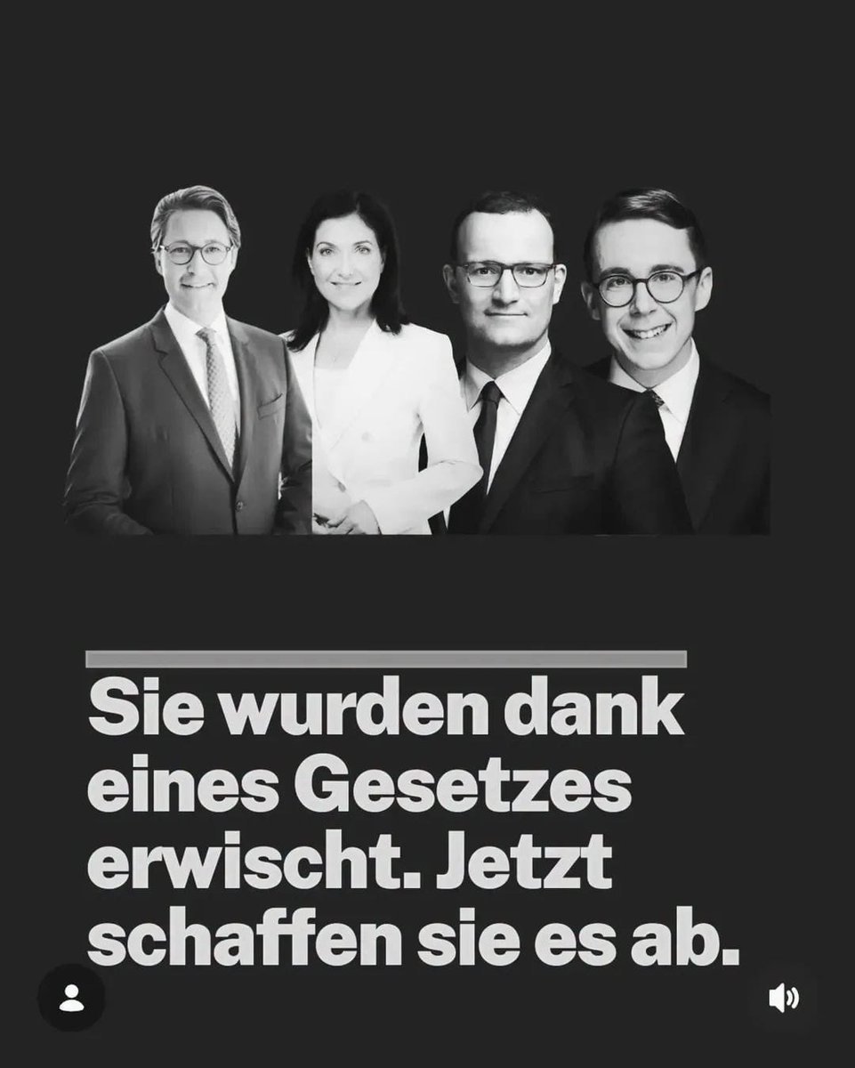 lowercosts's tweet photo. De-demokratisierung https://t.co/eI2d3VC75z