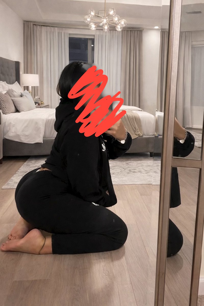 Sorayadom2's tweet photo. Votre marocaine preféré mon nouveau compte X #feetfetısh  #feetdom #ParisMaVille 
#findomfr
#feetworshi̇p 
#moneyslave https://t.co/V9kOmFT3gO