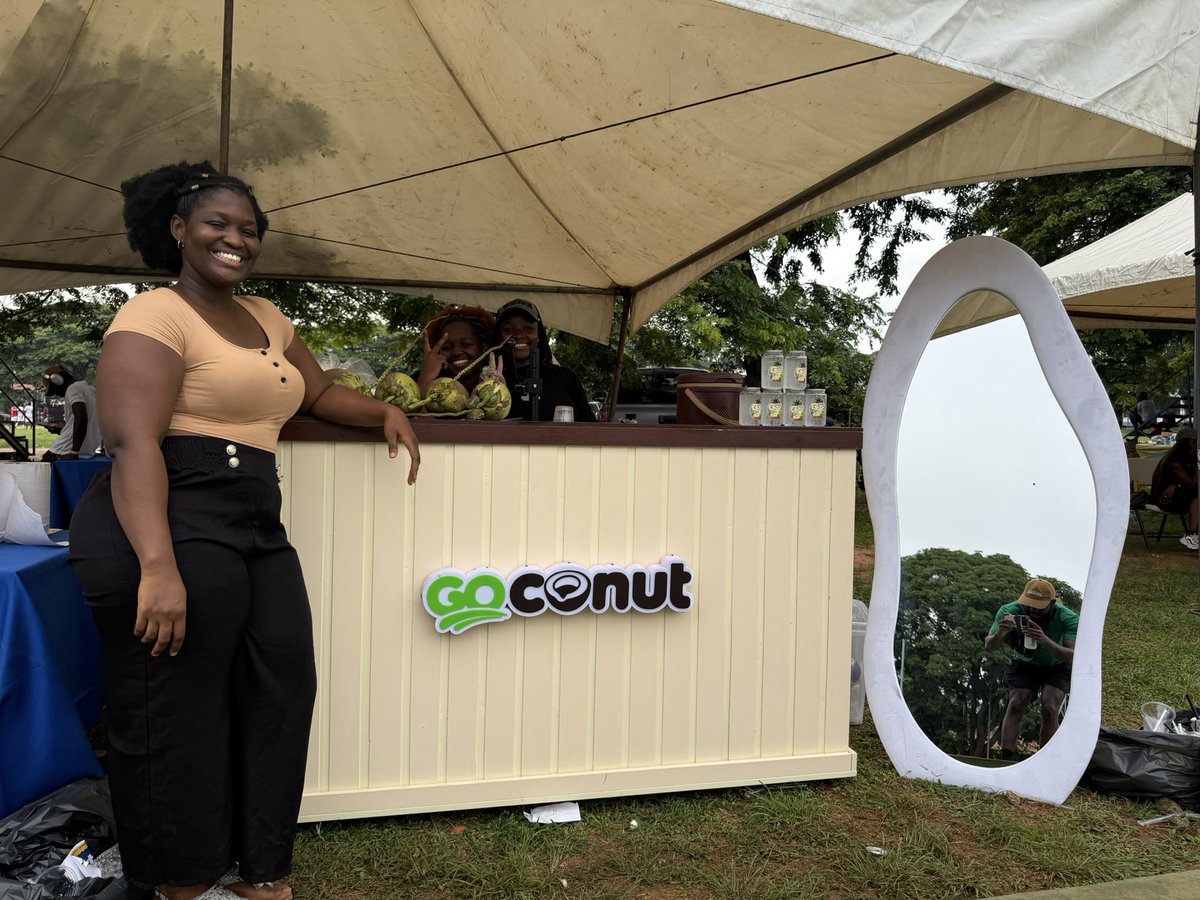 aa__frankie's tweet photo. 30 days into business #2 and so far:

🥳 100+ cans sold
🥳 GHS2k+ in revenue
🥳 4 events
🥳 Snapchat as the only active marketing channel

Here's what I do
Sell PET canned fresh coconut water at GHS 15.00 for singles and GHS 55.00 for 4-in-a-pack  and sells fresh coconuts at events

Try me out. 
Pre-orders only 

Congratulations to me🥳