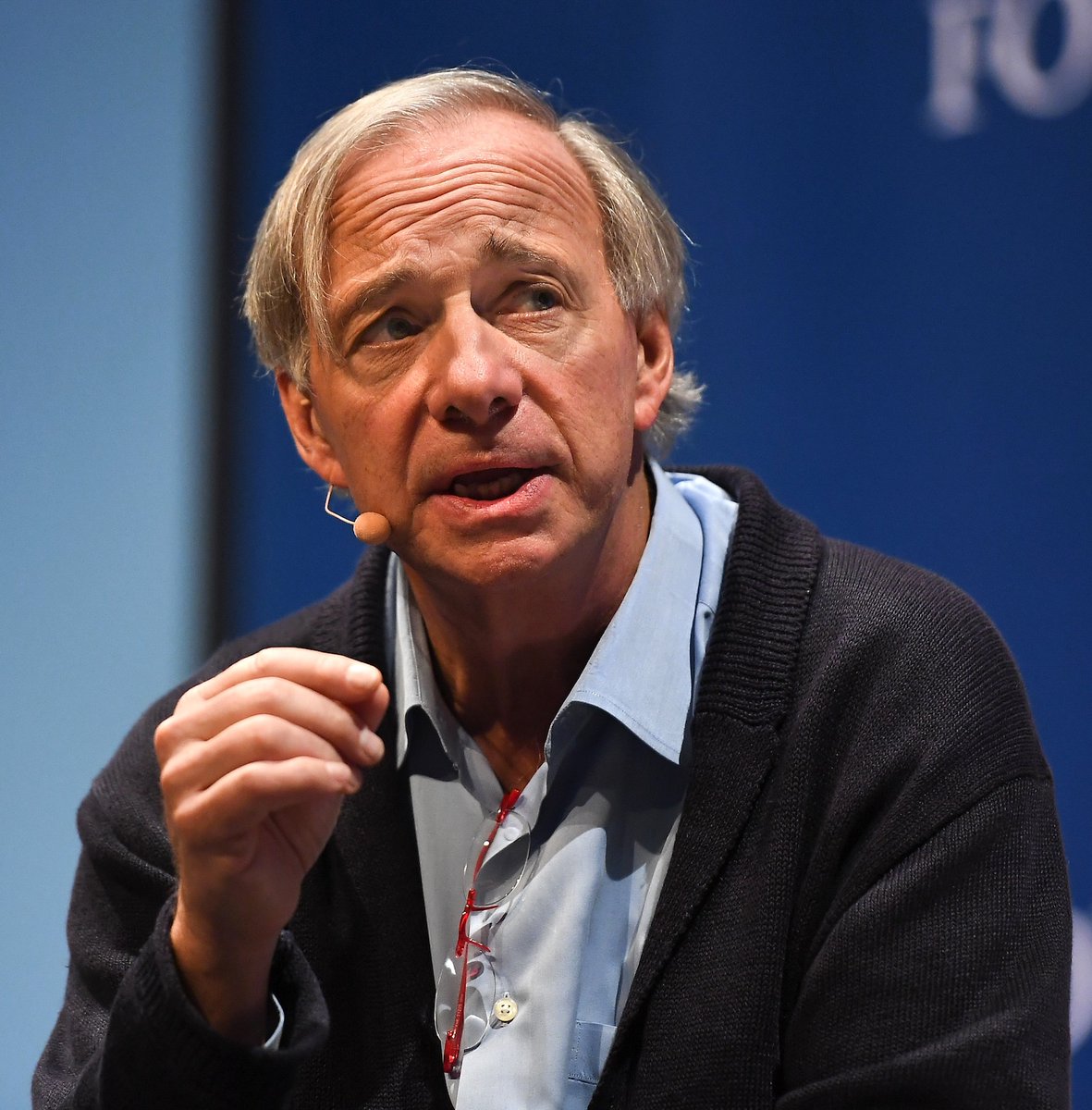 CoinMarketCap's tweet photo. LATEST: 💰 Billionaire investor Ray Dalio says he holds "about 1%" of his portfolio in Bitcoin, treating it as a form of money "that you can't print" alongside gold. https://t.co/NFgEMQn4ux