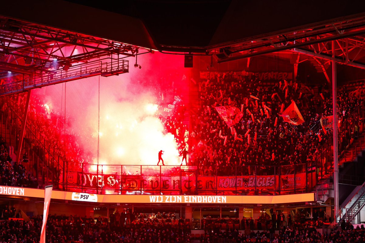 AwaydaysNL's tweet photo. Steeds meer groeperingen zijn van plan om aankomend seizoen de uitwedstrijden te boycotten vanwege de invoering van PDT. En we kunnen weer een club toevoegen aan het lijstje…

Alle supportersgroepen van GAE boycotten de uitwedstrijden vanwege de invoering van het nieuwe systeem. https://t.co/dMW49Xb0lt