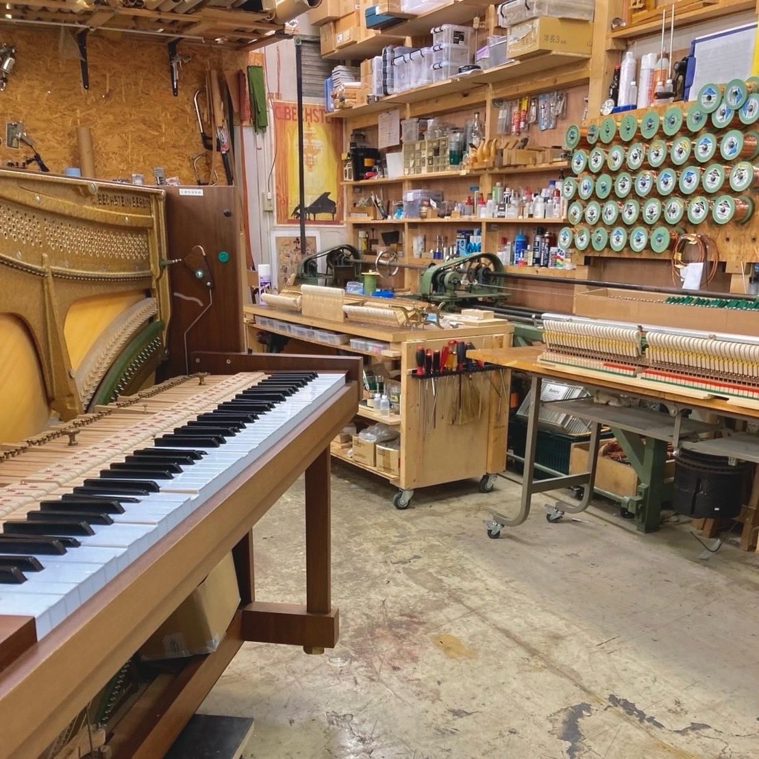 cbj_tech's tweet photo. はじめまして。
ベヒシュタイン・ジャパン技術部です。
私たちが日々行なっている作業を皆様と共有したく、この度Xと Instagramのアカウントを開設いたしました。
今後はピアノの調整や修理の様子を投稿していく予定です。
ご興味のある方はぜひフォローといいねをお願いいたします🙇
#ベヒシュタイン https://t.co/LCZ1FzdPBw