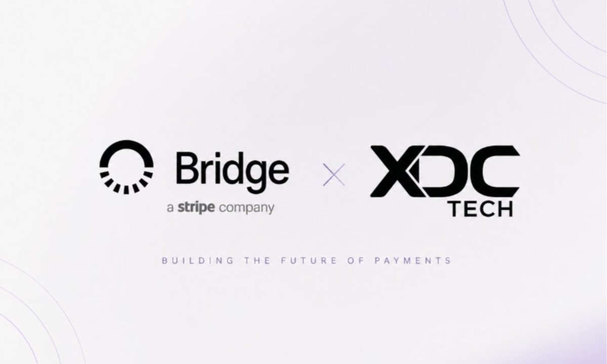 GridCognitive0's tweet photo. $XDC is building the financial rails for AI. With Bridge integration, @XDCNetwork enables regulated fiat and stablecoin payments for autonomous AI agents.

Read more: https://t.co/dhlGO7gPQT

#XDC #Crypto #Blockchain #TradeFi #Web3 https://t.co/SJ2dxuqcmy