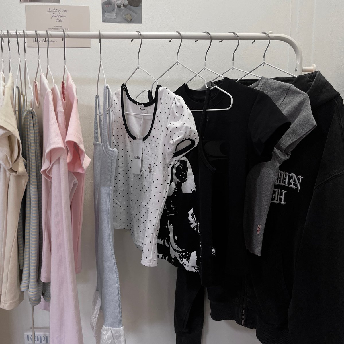 nedtax_xisme's tweet photo. ꒰ new &amp; used ꒱ 🖤🔗

- ราคาน่ารักเหมือนเดิม -

🗓️ ลงวันนี้ 31/07 · 19:30 น.

shipping 39.- ไม่บวกเพิ่ม

#ส่งต่อ #เสื้อผ้ามือสอง #ส่งต่อเสื้อผ้า #ส่งต่อเสื้อผ้ามือสอง https://t.co/1N03C9mz6o
