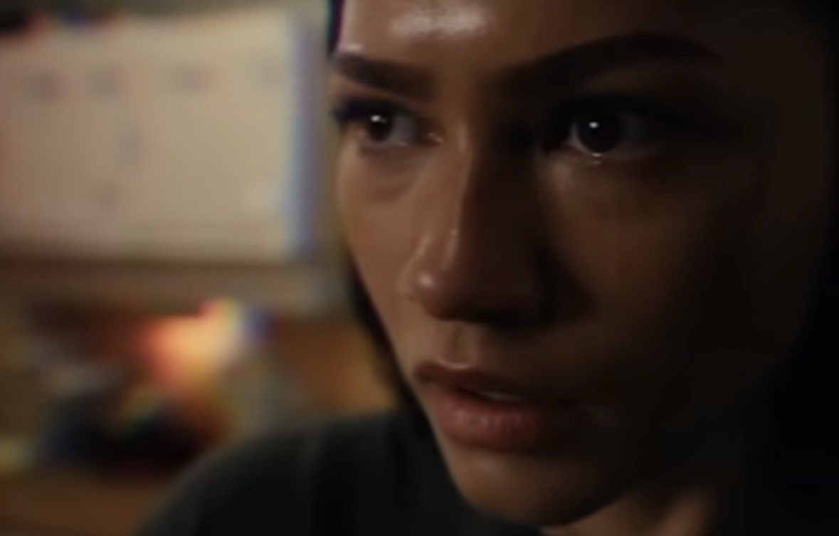 nuel_irl's tweet photo. Does anyone else think MJ actually remembered Peter when Jean Grey had half the city under her control??
 Maybe Jean showed her their shared  memories and that’s why she was crying?

What if she still remembers every moment they spent together… and just chose not to be with him anymore?

#SpiderManBrandNewDay