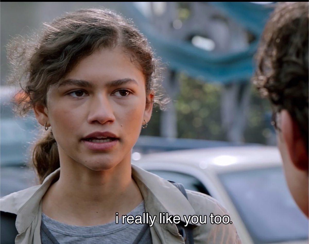 nuel_irl's tweet photo. Does anyone else think MJ actually remembered Peter when Jean Grey had half the city under her control??
 Maybe Jean showed her their shared  memories and that’s why she was crying?

What if she still remembers every moment they spent together… and just chose not to be with him anymore?

#SpiderManBrandNewDay