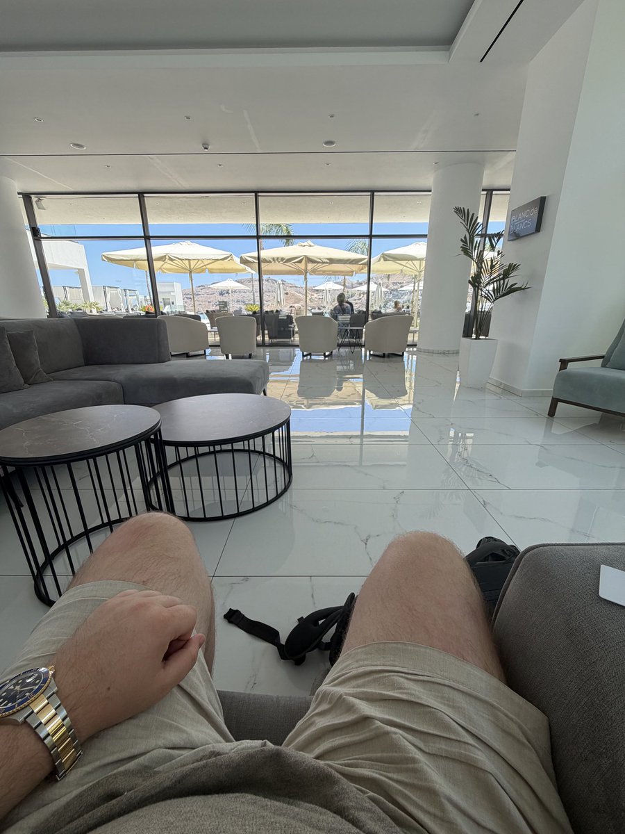 thepappakubasso's tweet photo. Waiting for car to get us to airport, this week reminded me that life is bit more than tricksters spins on @ValkyrieXStudio 

But if you want to try them send your sol addy will send one of you 1 Sol in 2 hours !!

021

Rt&amp;tag one buddy ! https://t.co/wEPU3gqUTQ