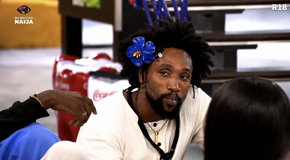 TheSilvapr_'s tweet photo. Na this @nwosucassi boy and one girl dey allow me watch this #BBNaija. I know the guy would last in the house. https://t.co/37dwKhqxS8