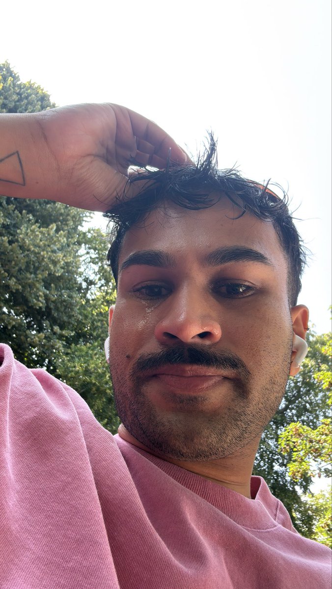 RishalPatel's tweet photo. yeah it’s beating my ass https://t.co/Efx1ZGF4cD