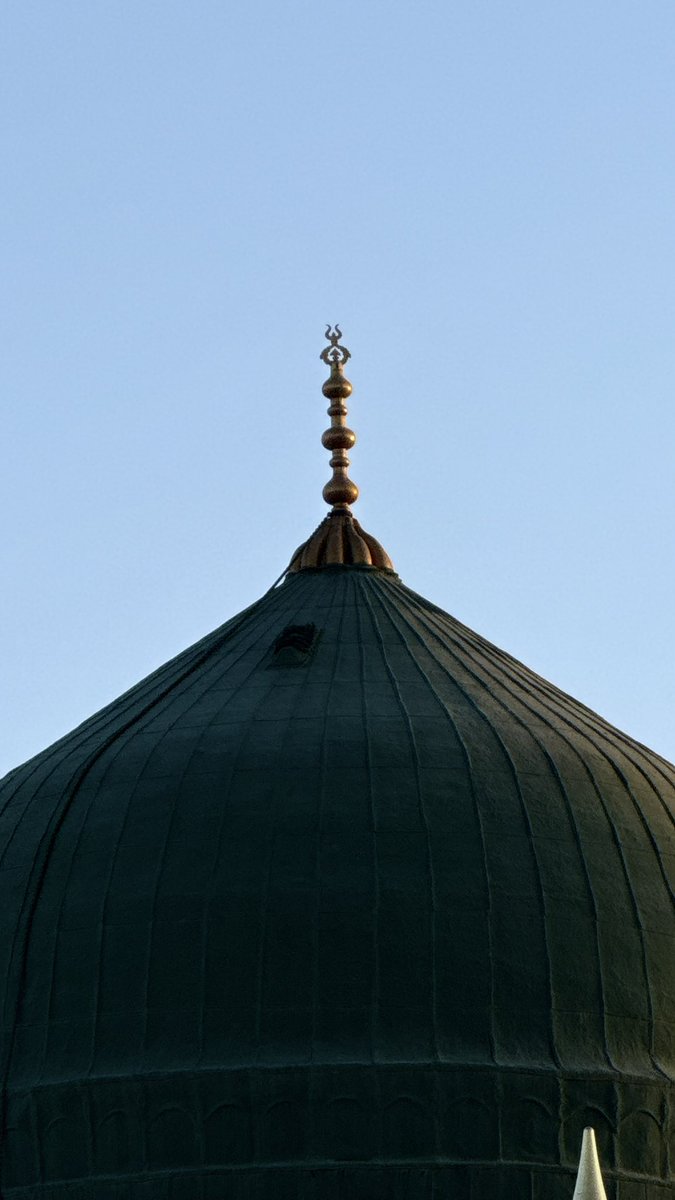 alzhraar's tweet photo. "وإِنّهُمَا رُوحٌ تَبَدّتْ لَنَا مَثْنَى.." https://t.co/AEps6St3NM